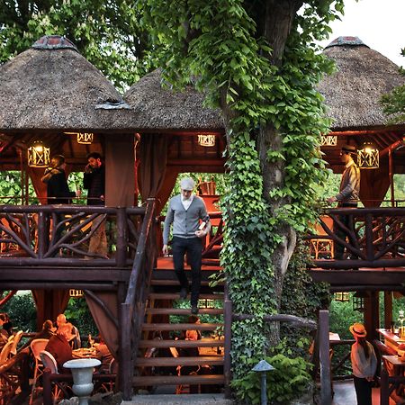 Les Etangs De Corot Otel Ville-dʼAvray Dış mekan fotoğraf